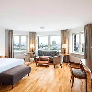 Lindner Frankfurt Main Plaza, Part Of Jdv By Hyatt **** Франкфурт-на-Майне